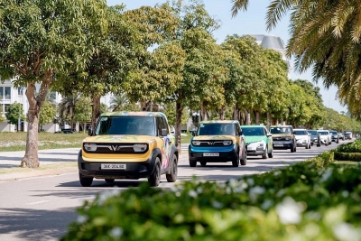 VinFast lập kỷ lục bàn giao ô tô điện tại Việt Nam