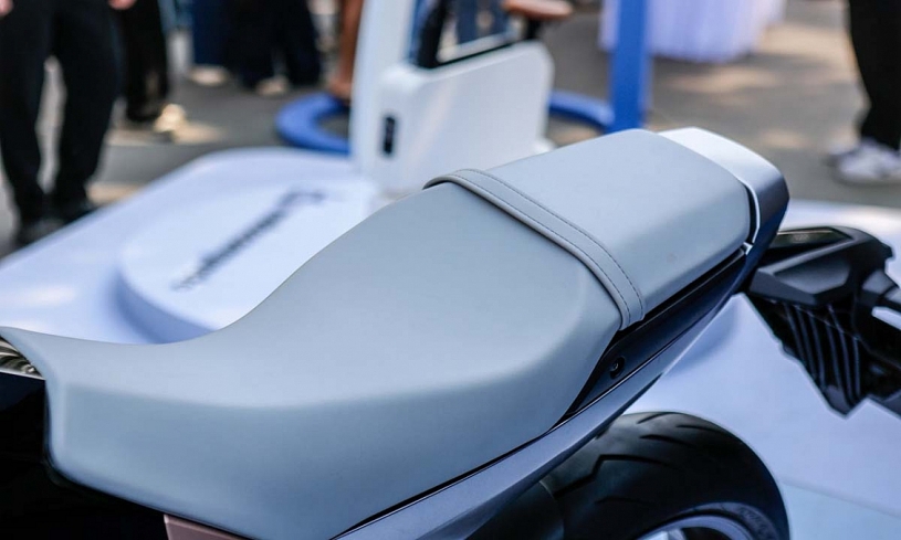 Honda WN7 - môtô điện chào khách Việt