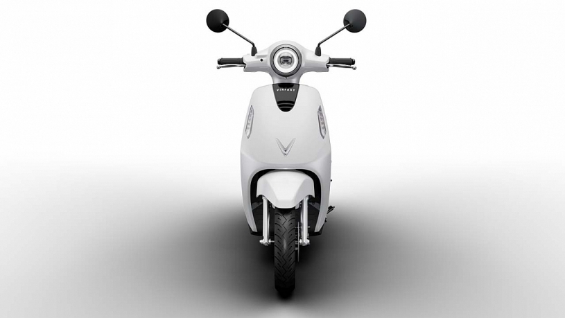 VinFast ra mắt 4 mẫu xe máy điện mới, hoàn thiện lắp đặt 4.500 trạm đổi pin đầu tiên VinFast ra mắt 4 mẫu xe máy điện mới, hoàn thiện lắp đặt 4.500 trạm đổi pin đầu tiên