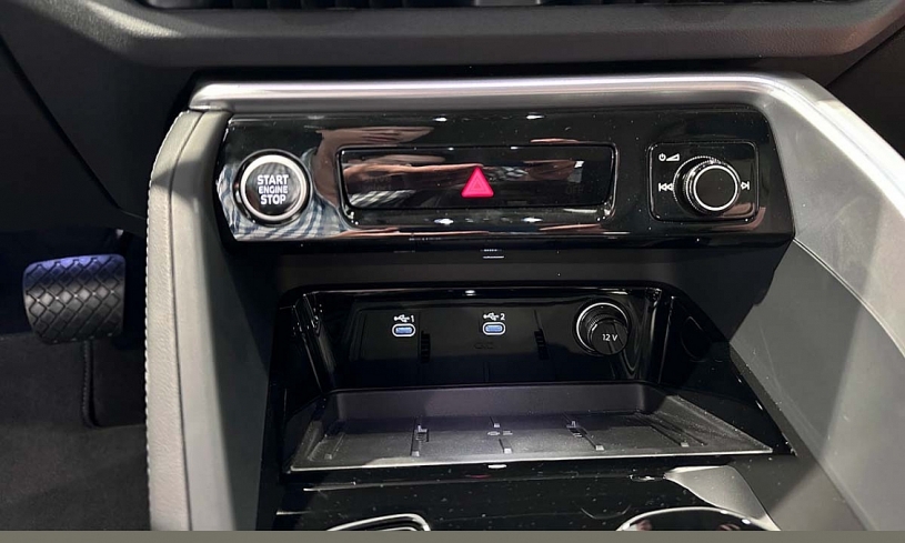 Audi Q5 thế hệ mới về Việt Nam, chờ đấu GLC, X3