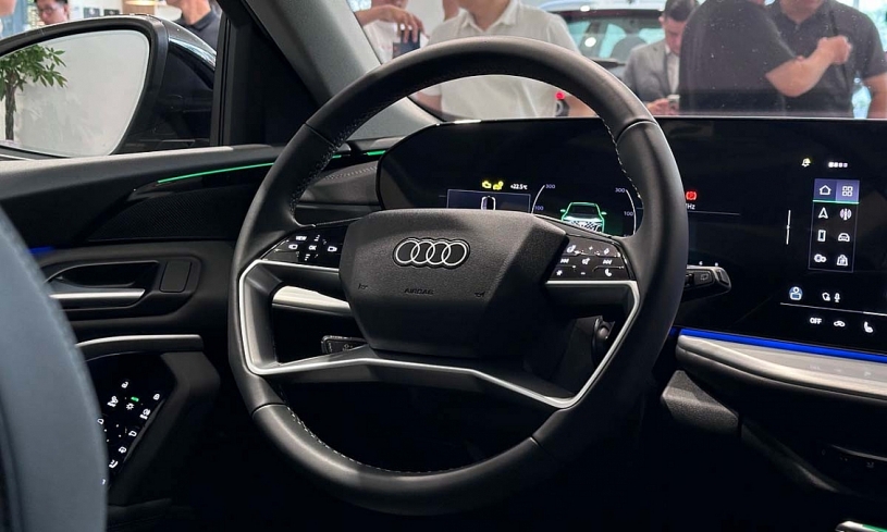 Audi Q5 thế hệ mới về Việt Nam, chờ đấu GLC, X3