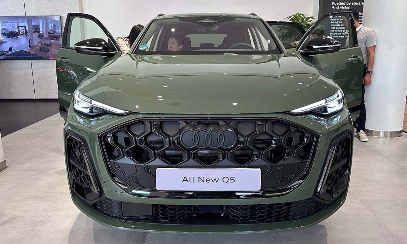 Audi Q5 thế hệ mới về Việt Nam, chờ đấu GLC, X3