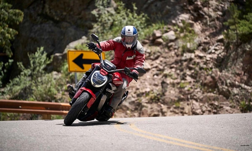 Những mẫu môtô cruiser mạnh nhất 2026