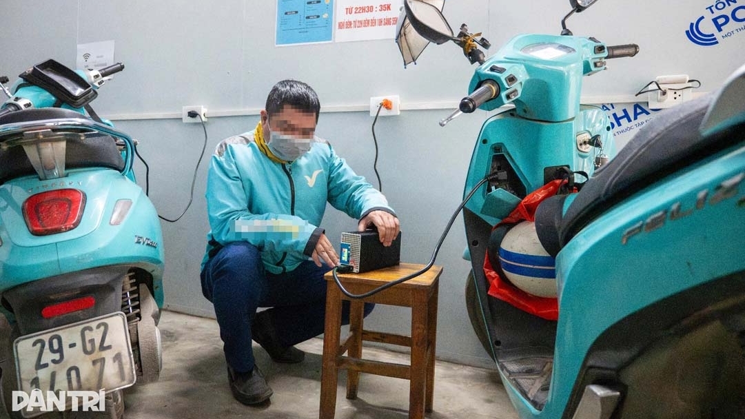 Chịu chi lắp sạc nhanh, “nhà trọ công nghệ” đón khách nườm nượp