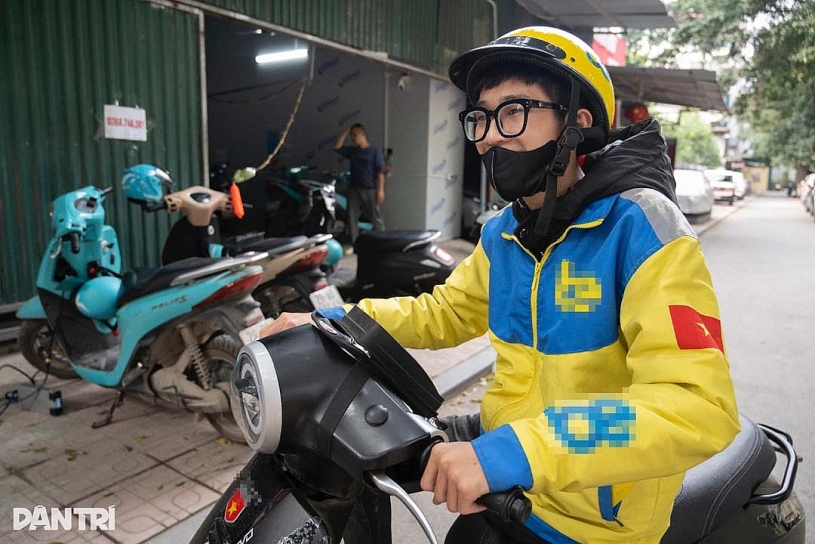 Chịu chi lắp sạc nhanh, “nhà trọ công nghệ” đón khách nườm nượp