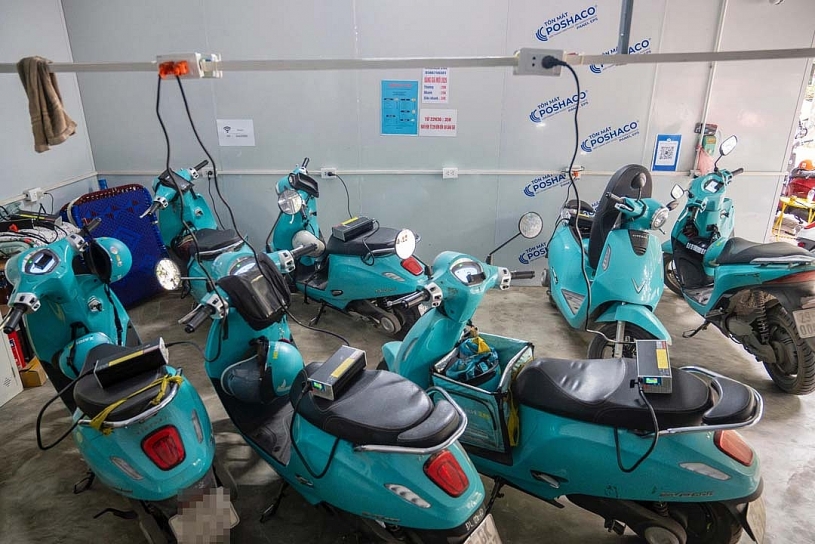 Chịu chi lắp sạc nhanh, “nhà trọ công nghệ” đón khách nườm nượp