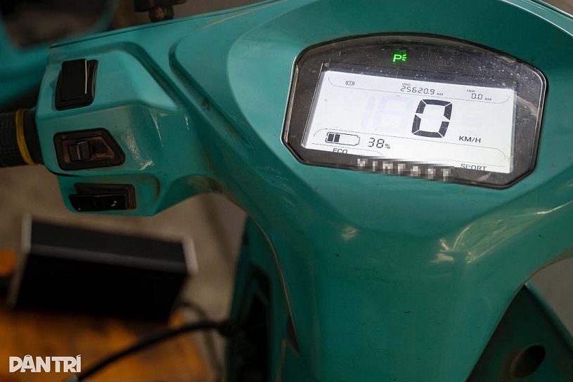 Chịu chi lắp sạc nhanh, “nhà trọ công nghệ” đón khách nườm nượp