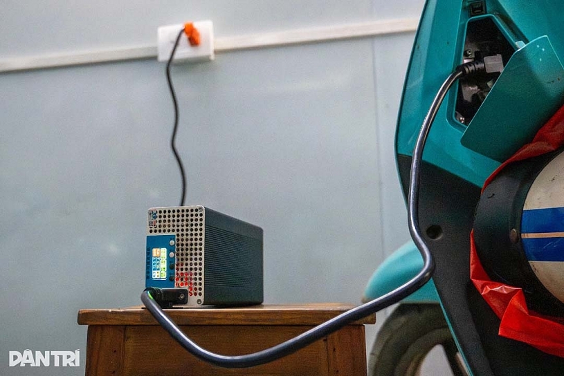 Chịu chi lắp sạc nhanh, “nhà trọ công nghệ” đón khách nườm nượp