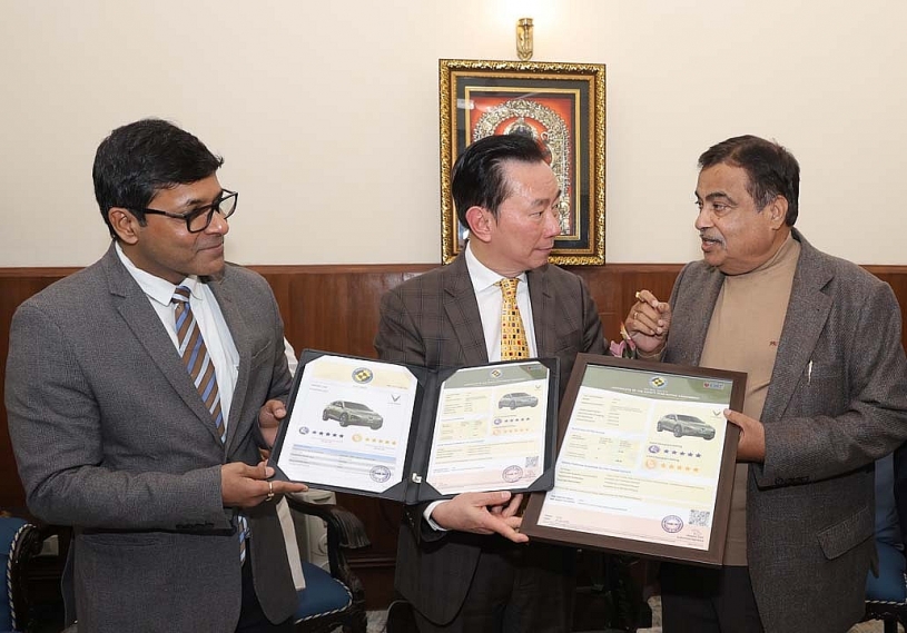 VinFast VF 6, VF 7 đạt chứng nhận an toàn 5 sao từ Bharat NCAP tại Ấn Độ