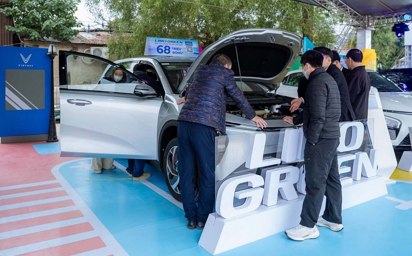 VinFast Green “giải đẹp” bài toán chi phí và vận hành cho tài xế dịch vụ VinFast Green “giải đẹp” bài toán chi phí và vận hành cho tài xế dịch vụ