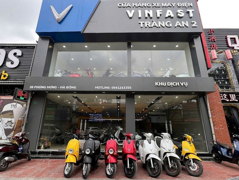 Chủ đại lý VinFast nói thẳng về thị trường xe máy điện: “Doanh số tăng gấp 4 lần, sẽ đầu tư thêm cơ sở mới”