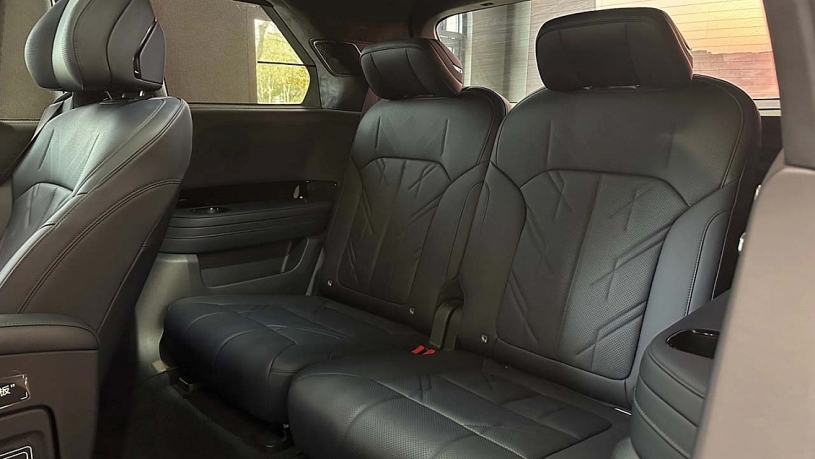 SUV Trung Quốc kích thước ngang Rolls-Royce Cullinan, mạnh 1.381 mã lực SUV Trung Quốc kích thước ngang Rolls-Royce Cullinan, mạnh 1.381 mã lực