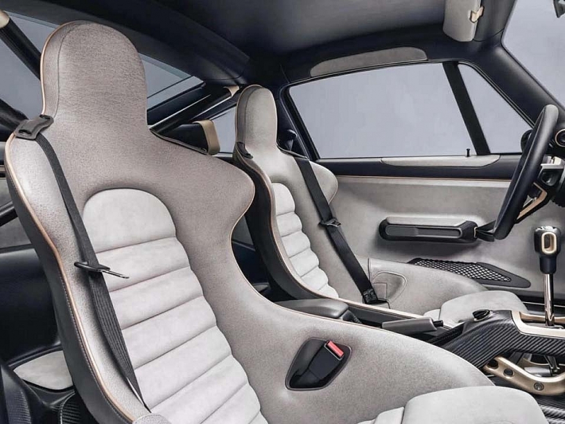 Cận cảnh Porsche 911 Singer DLS Turbo Sorcerer 710 mã lực Cận cảnh Porsche 911 Singer DLS Turbo Sorcerer 710 mã lực