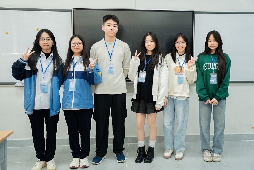 Nữ sinh sở hữu gần 500.000 followers trên Tiktok ghi tên vào chung kết Tiếng nói Xanh