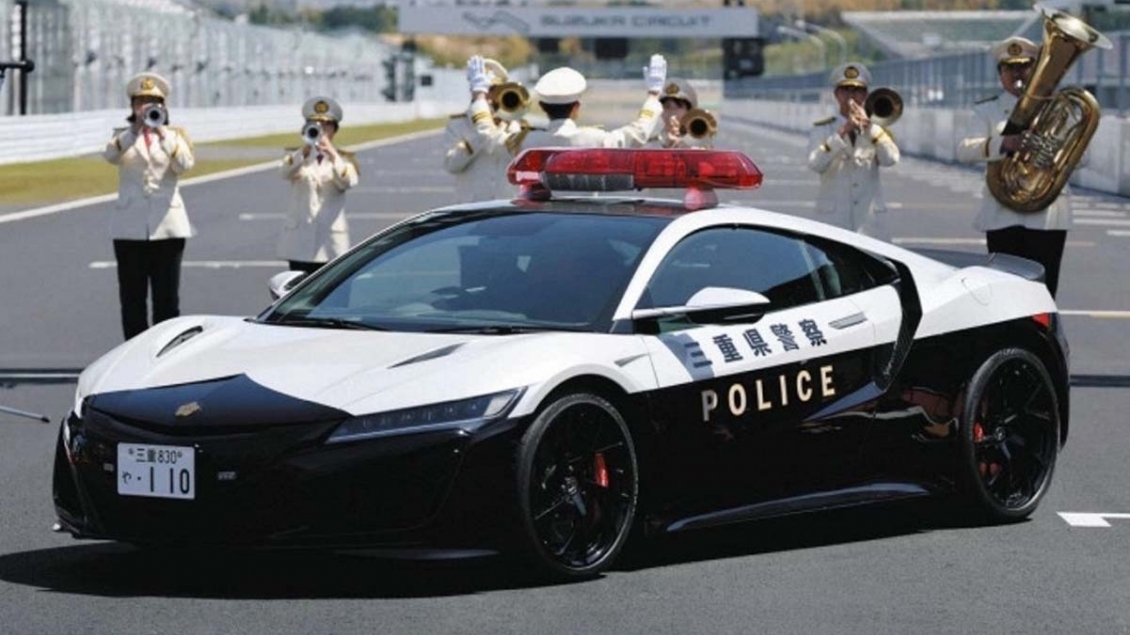 Siêu xe Honda NSX hybrid của cảnh sát Nhật