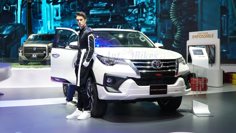 Sau tết, đại lý khuyến mãi 120 triệu đồng cho Toyota Fortuner