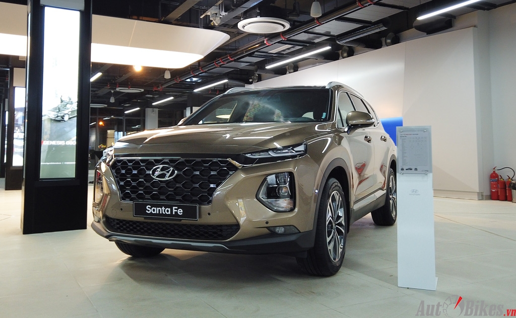 Hyundai SantaFe 4545-hyundai-santfe-2020-autobikes-2