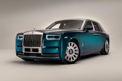 Chiêm ngưỡng ‘hàng độc’ Rolls-Royce Phantom Iridescent Opulence