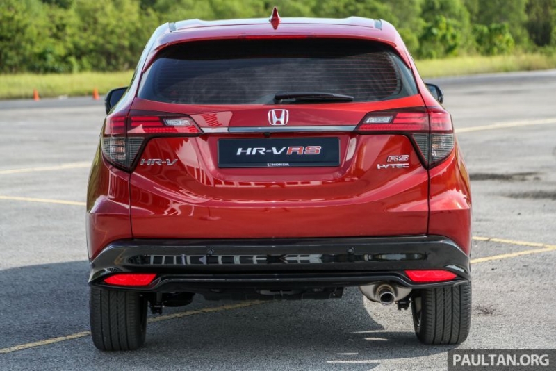honda hr v 2019 gay sot tai malaysia voi hon 8000 don dat hang