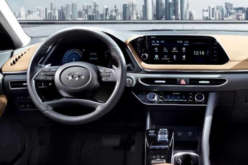 hyundai sonata 2020 lo dien canh tranh toyota camry