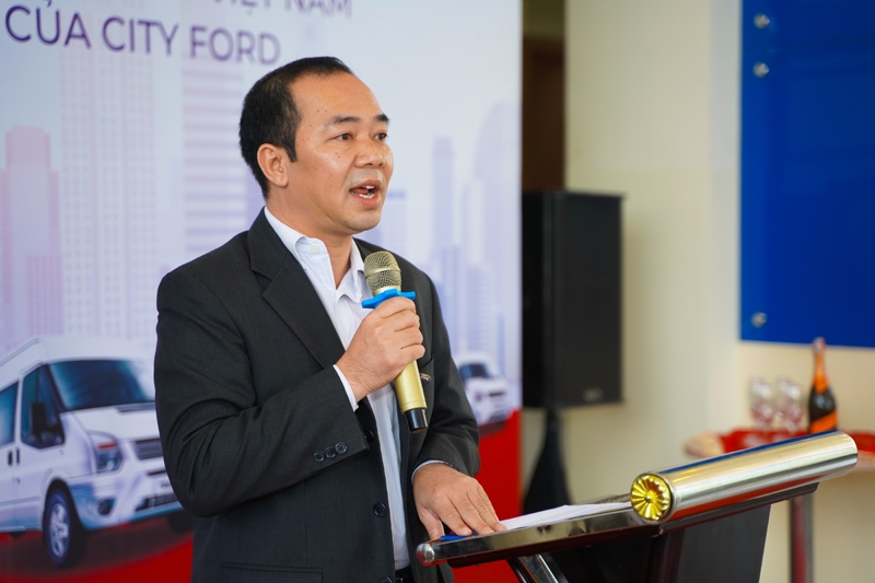 City Ford bàn giao 30 xe Transit cho Green Leaf Việt Nam city ford ban giao 30 xe ford transit cho green leaf viet nam