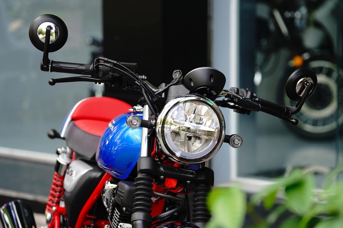 Honda CGX150 - môtô kiểu cổ điển giá hơn 70 triệu đồng Honda CGX150 - môtô kiểu cổ điển giá hơn 70 triệu đồng