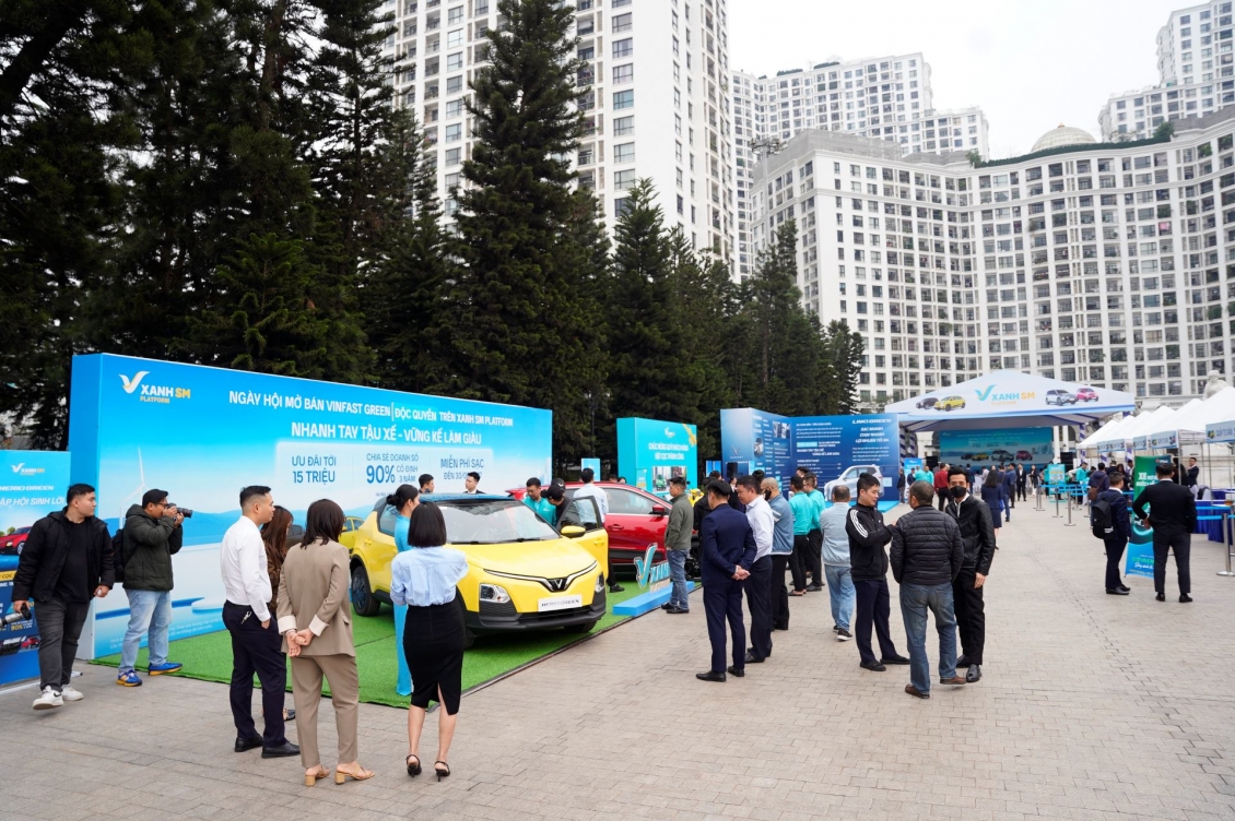 VinFast Green tiếp tục “nóng”, đơn hàng lớn tới tấp đổ về
