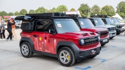 Hàng trăm xe VinFast VF 3 khoe sắc “đốt cháy” bầu không khí 3 miền