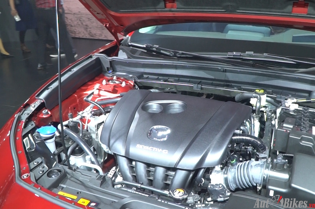 Mazda CX-30: Giá bán, thông số kỹ thuật