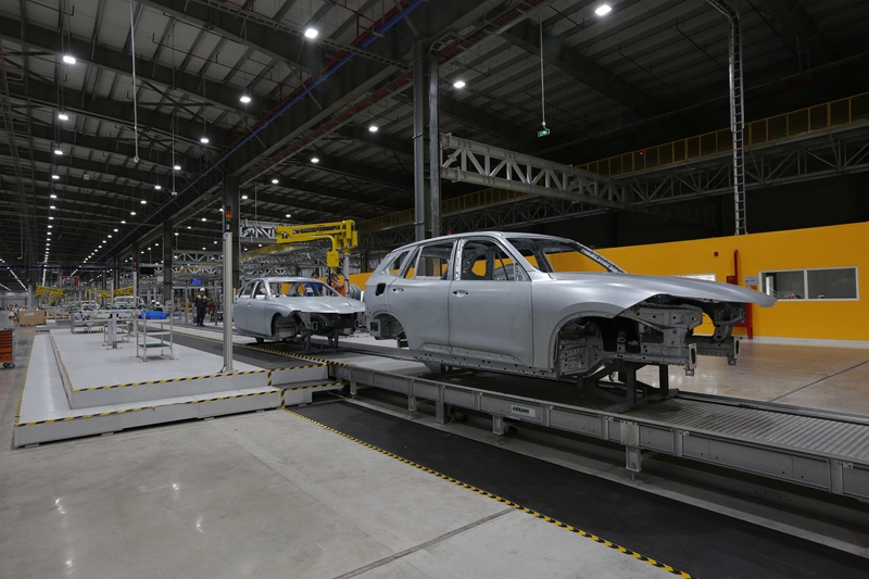 VinFast sắp ra mắt ô tô, xe buýt điện vinfast sap ra mat o to xe buyt dien