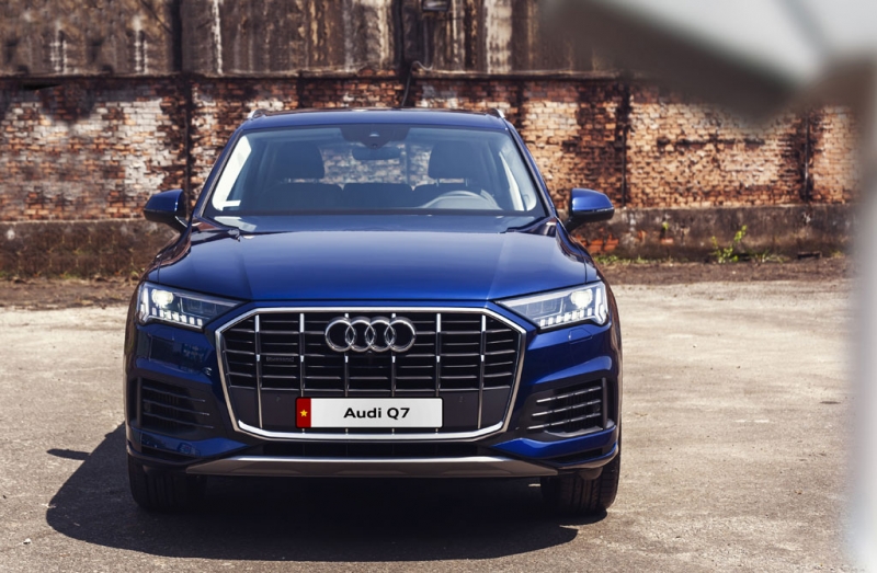audi a4 va audi q7 vua ra mat tai viet nam co gi noi bat