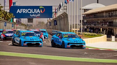 Đội đua Cyan Racing của Lynk & Co tỏa sáng tại Marrakech