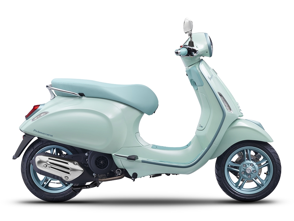Vespa Primavera và Sprint 2025 ra mắt tại Việt Nam