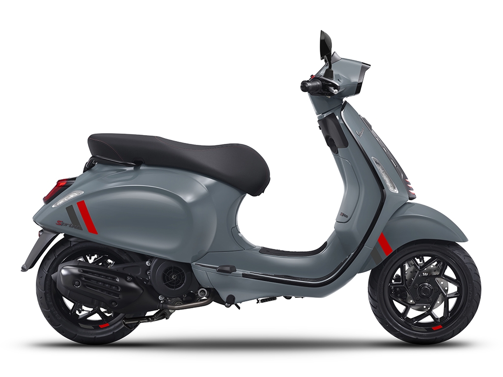 Vespa Primavera và Sprint 2025 ra mắt tại Việt Nam
