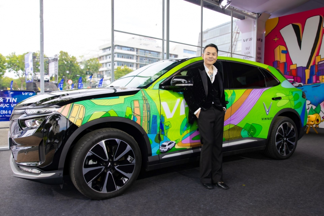 Trải nghiệm “Thử & Tin”, nhiều người bất ngờ với khả năng vận hành của VinFast VF 8