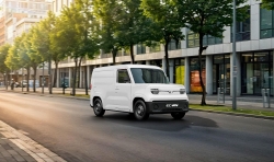 Chạy cả ngày không tốn phí, VinFast EC Van định nghĩa lại xe giao hàng cho doanh nghiệp nhỏ