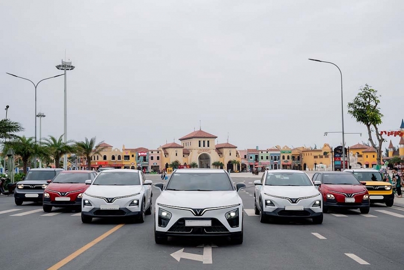 Xe điện bứt phá, SUV và MPV dẫn dắt thị trường ô tô Việt tháng 4/2026
