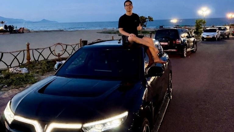Chủ xe Gen Z nói về VF 9: Cảm giác lái “đã”, tiết kiệm chi phí, chấm hậu mãi 10/10 điểm