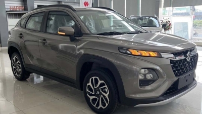 Suzuki Fronx giảm gần 100 triệu tại đại lý, giá khởi điểm rẻ nhất phân khúc
