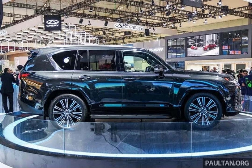 Lexus LX 2026 lộ diện, tiếp tục là “Land Cruiser hạng sang” Lexus LX 2026 lộ diện, tiếp tục là “Land Cruiser hạng sang”