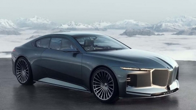 BMW hé lộ mẫu xe mới cạnh tranh với Maybach