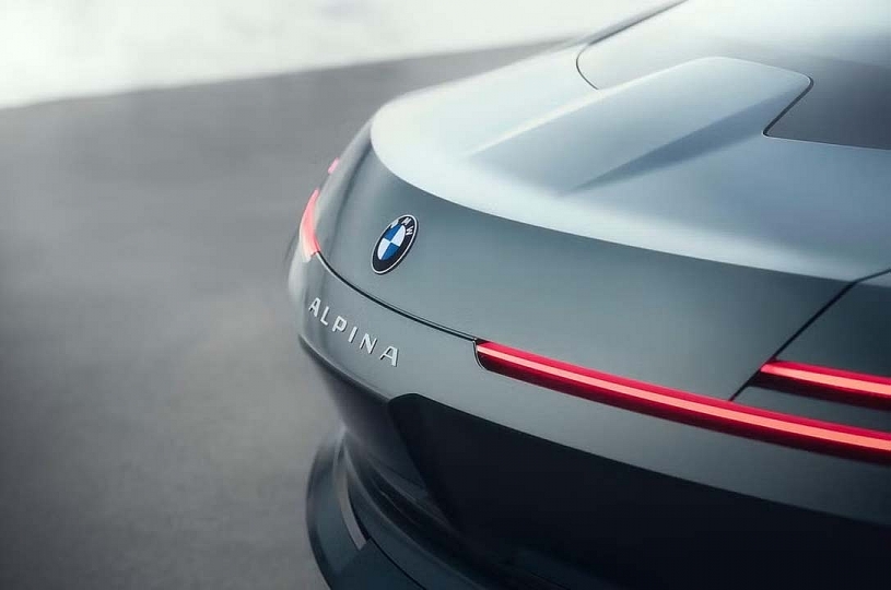BMW hé lộ mẫu xe mới cạnh tranh với Maybach