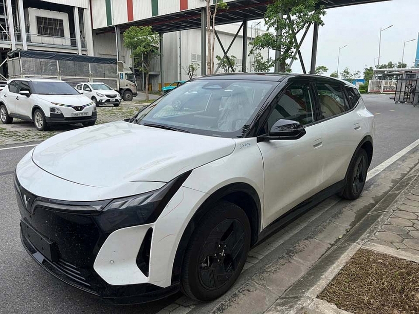 VinFast hé lộ mẫu xe mới, ra mắt ngày 20/5