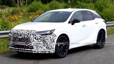 SUV hạng sang Lexus RX 2028 lộ diện trên đường thử nghiệm