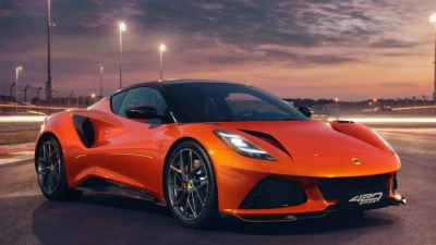 Lotus Emira 420 Sport mới mạnh hơn, nhẹ hơn
