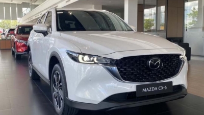 Chiến lược "thêm phiên bản, hạ giá sàn" của Mazda và Kia