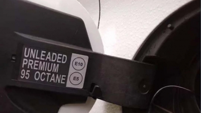 Cách đơn giản xác định xem xe của bạn có phù hợp với xăng E10 hay không