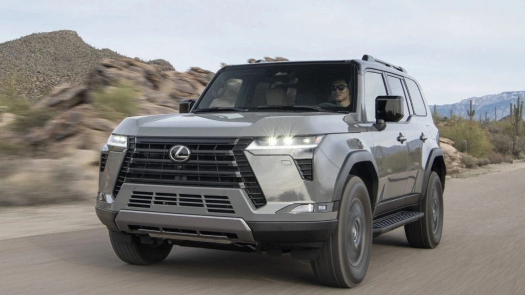 Lexus GX 550 sẽ có phiên bản hybrid, nhưng phải đánh đổi vài thứ