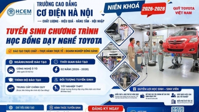 Toyota Việt Nam tuyển sinh khóa 6 học bổng nghề ô tô, hỗ trợ toàn phần cho học sinh khó khăn.