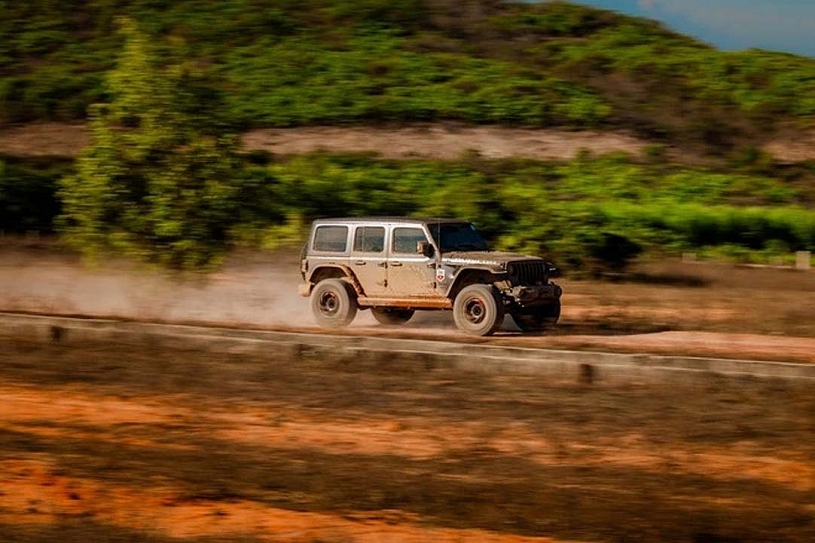 Mang dàn xe Jeep, RAM tiền tỉ 'chơi' rally: Màn chào hàng khác biệt của THACO